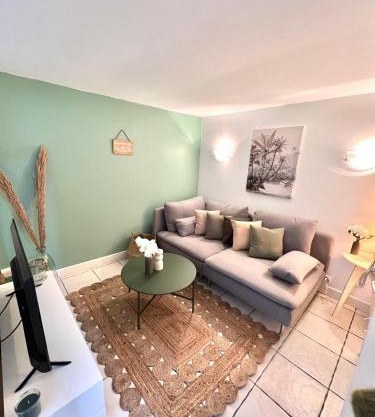 La Petite Oasis