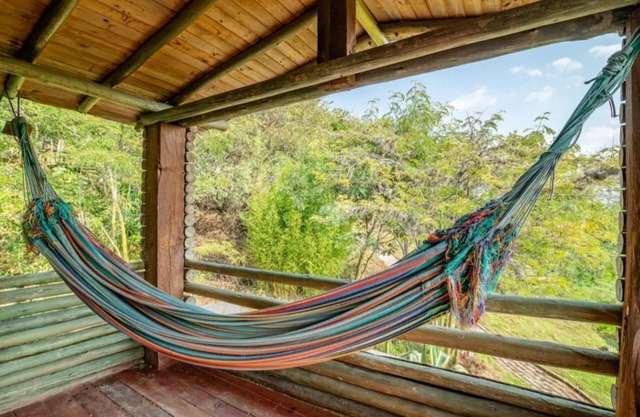 La ponderosa,cabaña del oeste