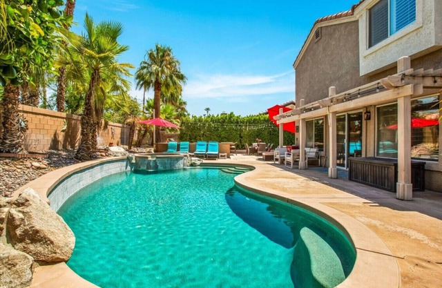 La Quinta Gem /4 Bd 3 Ba,Pool,Spa,Games90 days 20%