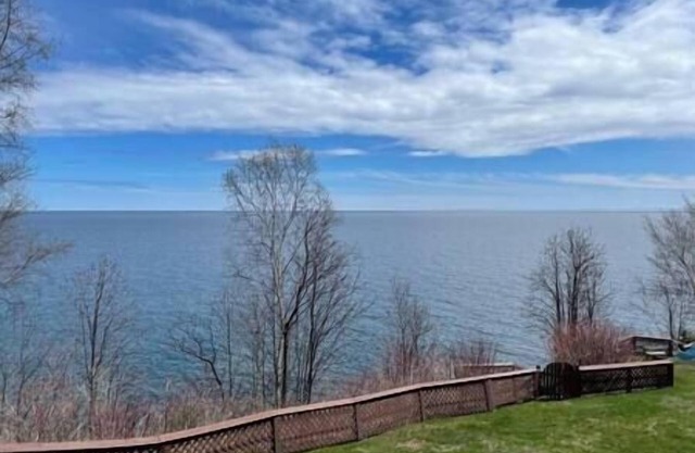 Sweeping views of Lake Superior @ Nord Haven