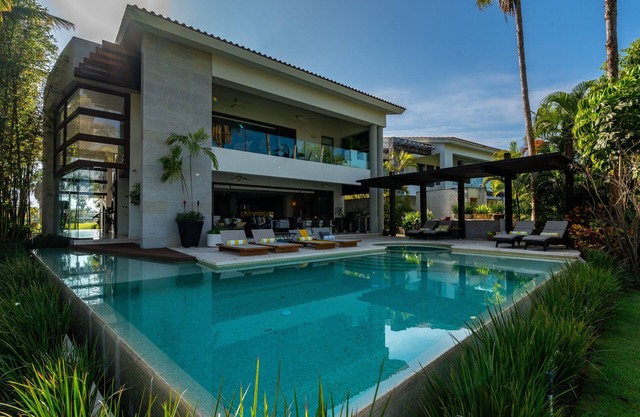 Villa Del Lago en El Tigre Golf Club Cerca de Playa