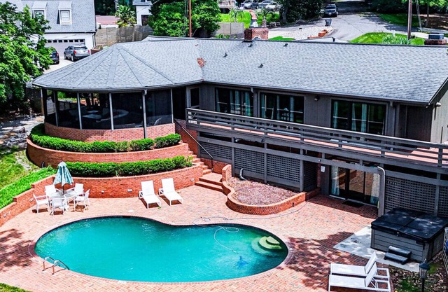 Lakefront 4BR in Charlotte w/ Pool, Hot Tub & BBQ