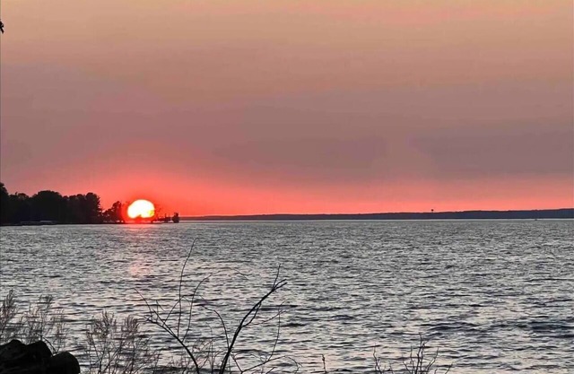Lakefront beauty near Sylvan Beach w/ Kayaks