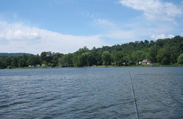 Lakefront Cottage, Hudson Valley NY