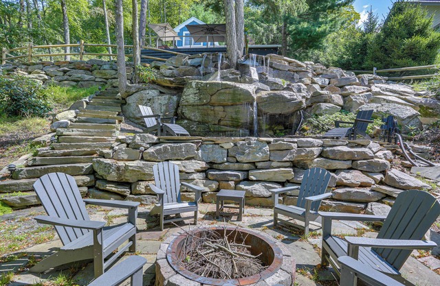 Lakefront Gem w/ Hot Tub & Boat Dock in Greentown