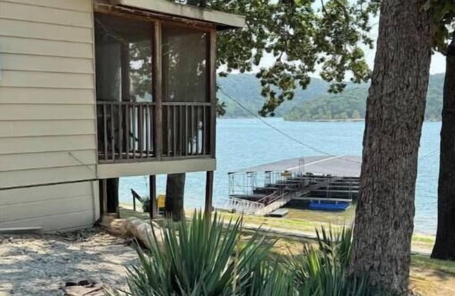 Lakefront Hideaway w/Dock + Pool. Pet-Friendly!