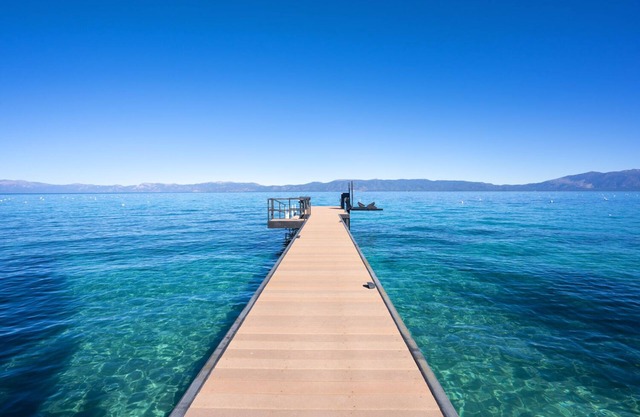 LAKEFRONT, PARQUE PRIVADO Y BOUY