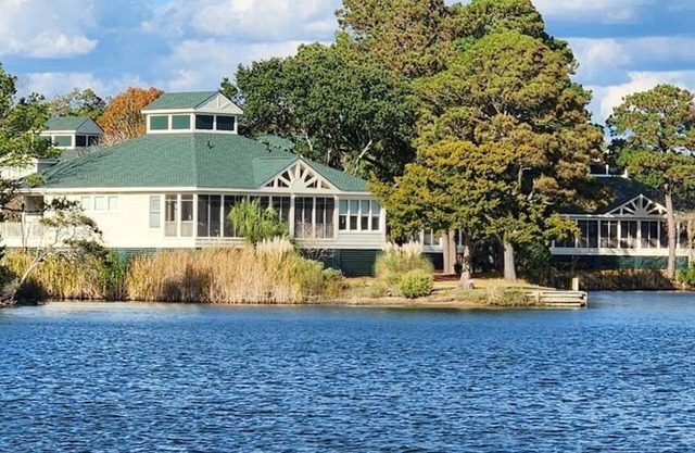 Litchfield by The Sea - Villa junto al lago con excelentes vistas.