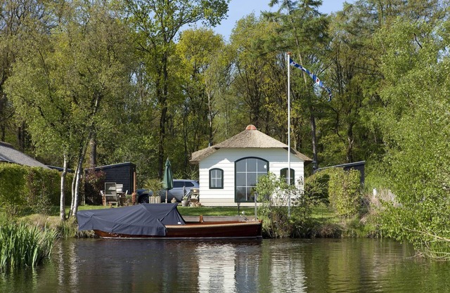 Estancia en una granja junto al lago, Frisia