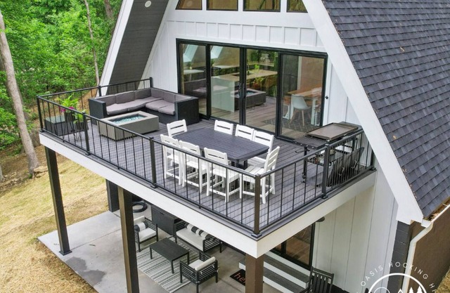 Lakeview A-Frame Oasis in Hocking Hills --Sleeps 15