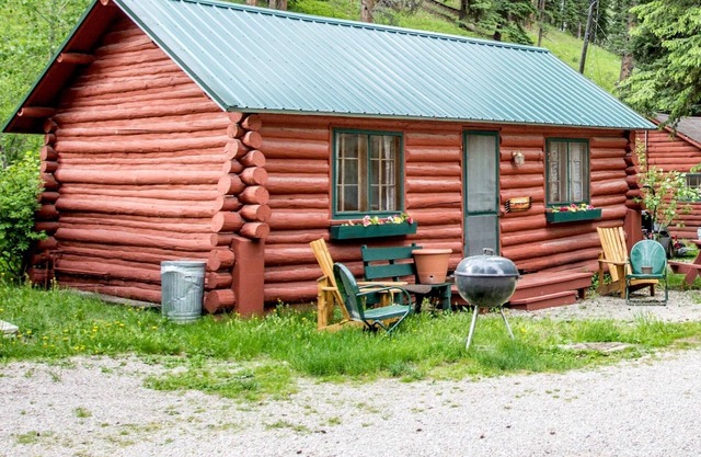 Cabaña Lakota por Spearfish Creek