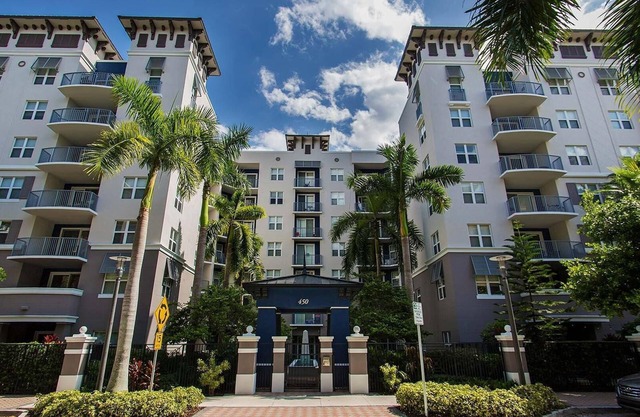 Landing at Aviah - 2 Bedrooms in Central Fort L...