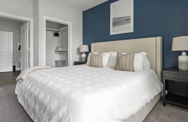 Landing at Chestnut Farm - 2 Bedrooms in Stallings