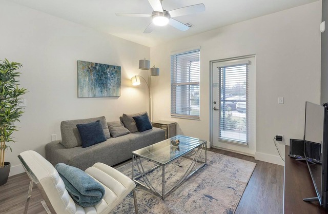Landing at The Pointe on Westshore - 1 Bedroom ...