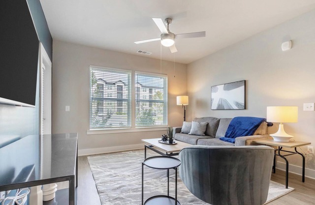 Landing at The Beacon at 331 - 2 Bedrooms in Fr...