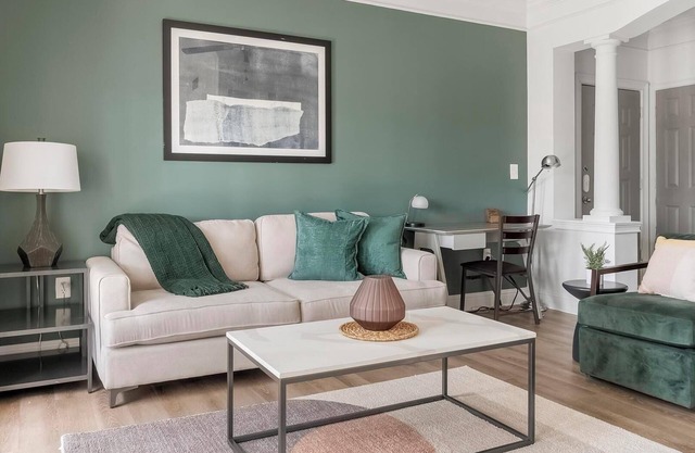 Landing at The Kendrick - 1 Bedroom in Buckhead