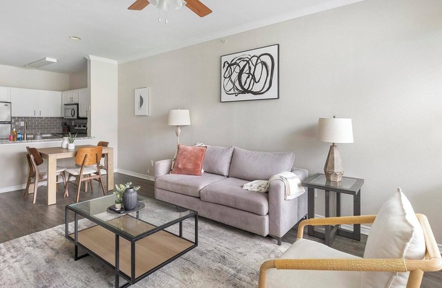 Landing at Hidden Lakes - 1 Bedroom in North Fo...