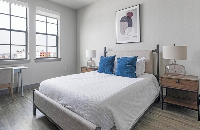 Landing at Bellrock Sawyer Yards - 1 Bedroom in...