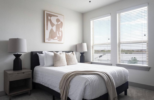 Landing at The Flats at Shadowglen - 1 Bedroom ...
