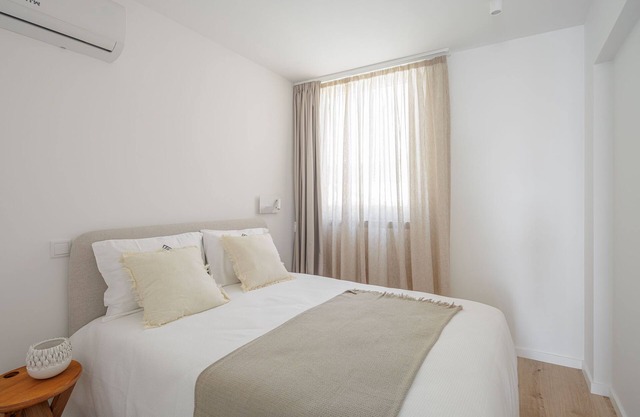 Lapa 84-A luxury seafront beach house