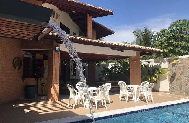 Casa grande y acogedora en la cuadra de la mejor playa de Barra de São Miguel