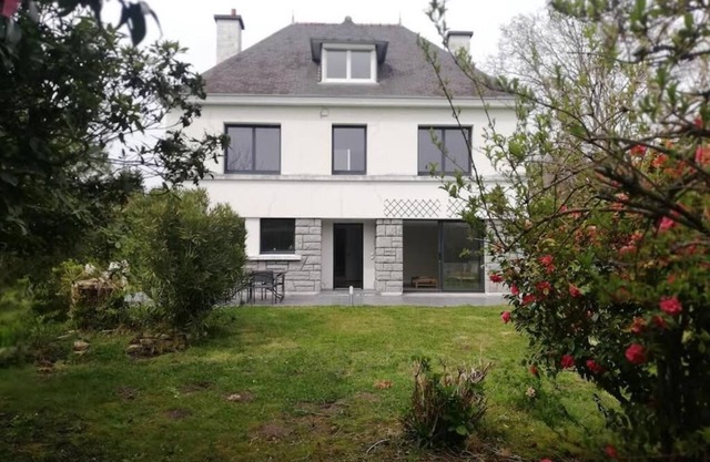 Large family home, Concarneau