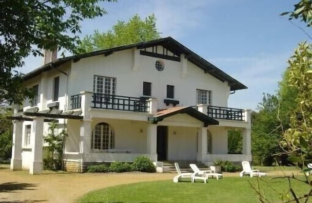 Casa de familia numerosa en los páramos