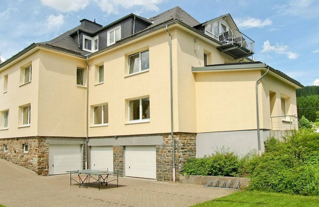 Amplio apartamento de vacaciones con jardín, patio y sauna en la preciosa región de Sauerland