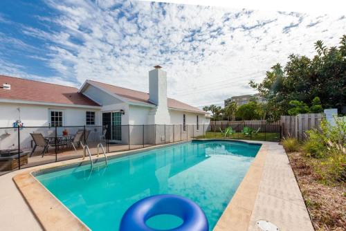 Large pool home and blocks away from the beach
