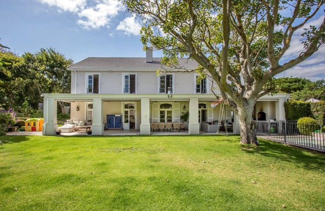 Grande, espaciosa casa en Constantia