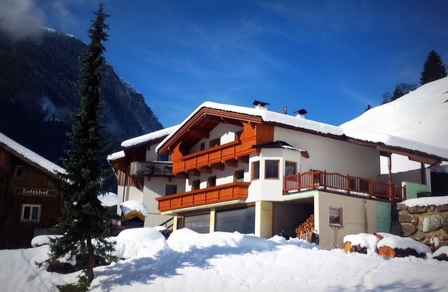 Gran casa de vacaciones en una granja