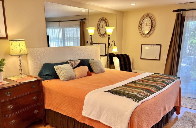 Large1BR house/Travel professional monthly rental/Classy-Quiet