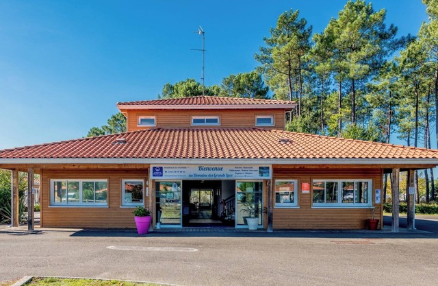 Le Domaine des Grands Lacs M4H8