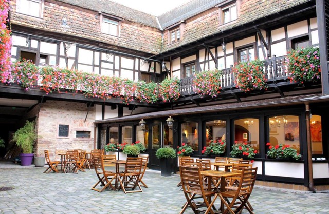 Le Gouverneur Hotel
