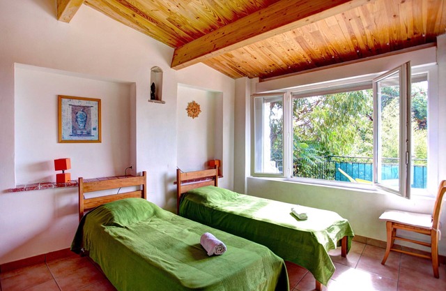 Casa Le Greissier con gran terraza orientada al sur con vistas al mar 4 personas