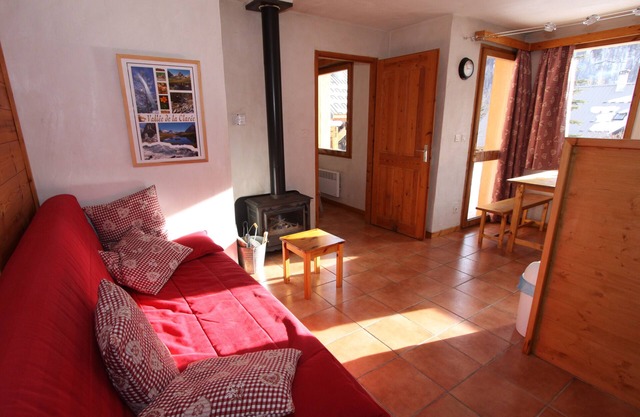Leyrier el Chalet: Hameau des Hautes Alpes Nevache Chazals