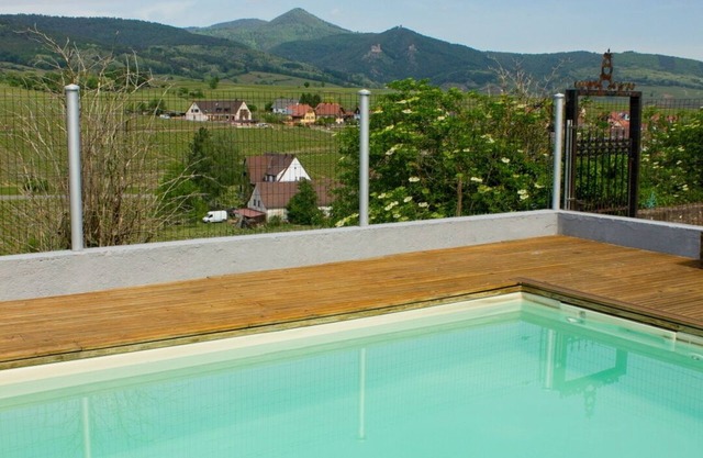 Le Zell: Casa en el viñedo - Jardín y piscina privada.