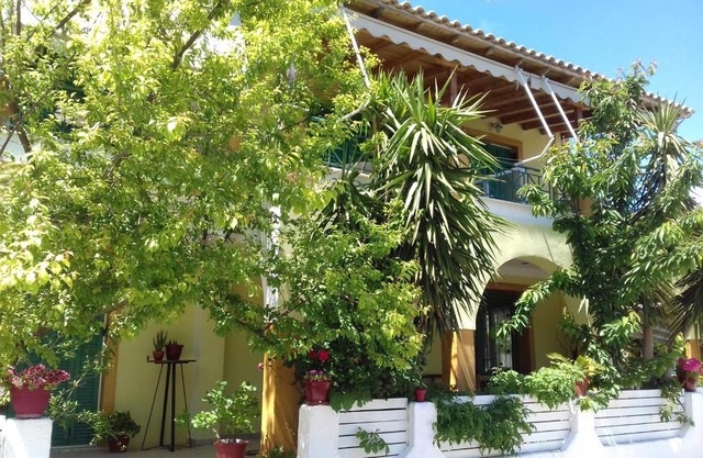 Lenia Studios