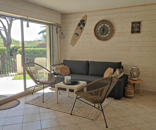 LES CAPITELLES 5 - Accès direct à la plage depuis le jardin - T2 avec cabine - 6 pers - jardin - Piscine - parking