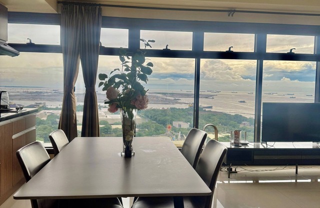 Levi & Moon's Luxurious Haven in the Sky