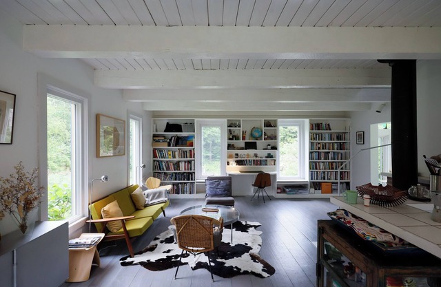 Light-filled cottage