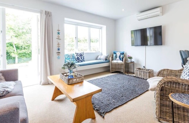Newly Renovated 3 Bedroom Villa in Remuera