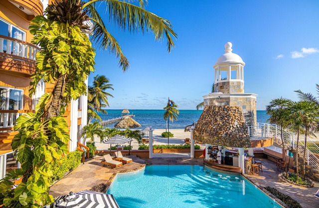 Lighthouse Beach Villas