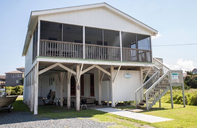 ¡Lilly's Pad es una Classic Beach Box en Hatteras ubicada a una vuelta de la playa!