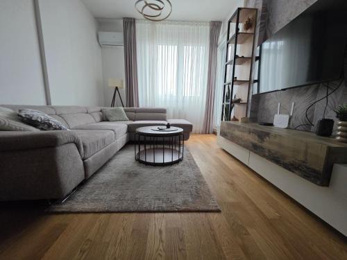 Liman 5 Riverside 209 i 109 with Free Private Parking