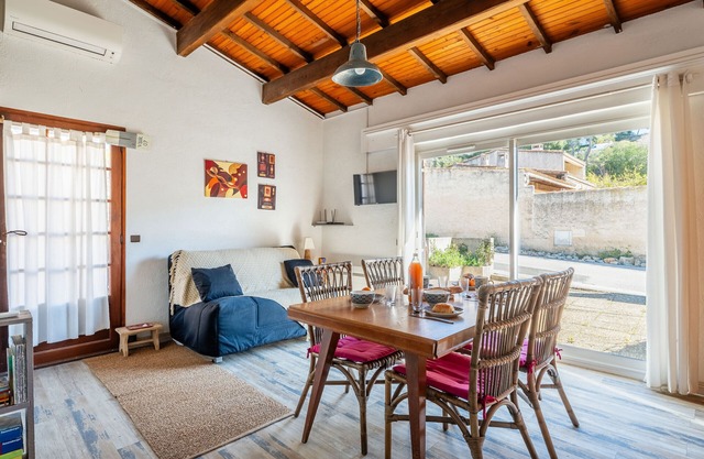 Casa T1 / T2 en La Ciotat. Reformado, aire acondicionado, jardín, WIFI. 2 a 4 personas El "pequeño Briandière"