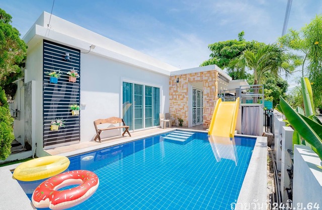 Little1 Hua-Hin Private Poolvilla just from beach 3kms. in very good rate.