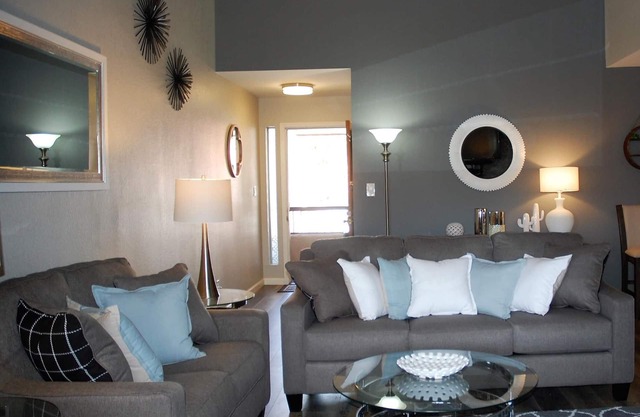 ¡UBICACIÓN! Recientemente remodelado 2br / 2ba duerme 6 condominio en McCormick Ranch cerca de al
