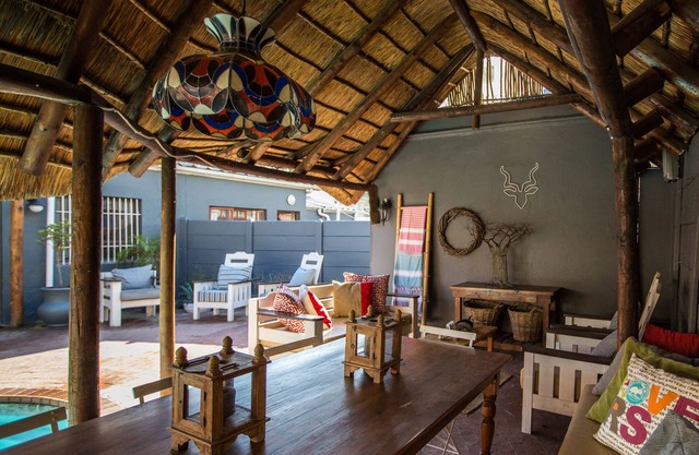 Loddeys Guesthouse