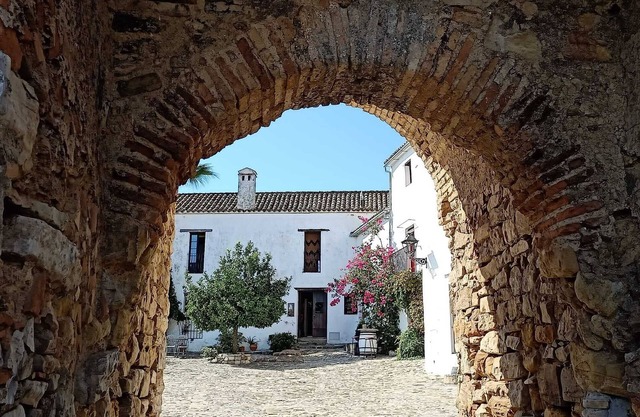 Alojamiento en un pueblo medieval, una experiencia inolvidable.